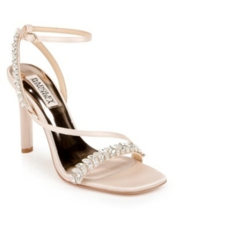 Badgley Mischka Nude Heels